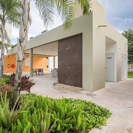 Departamento Lirios Residencial Para 5 Alberca Cancún Extérieur photo