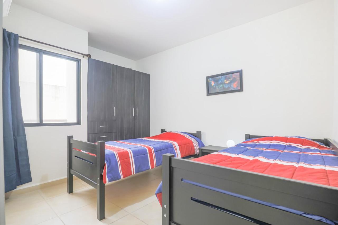 Departamento Lirios Residencial Para 5 Alberca Cancún Extérieur photo