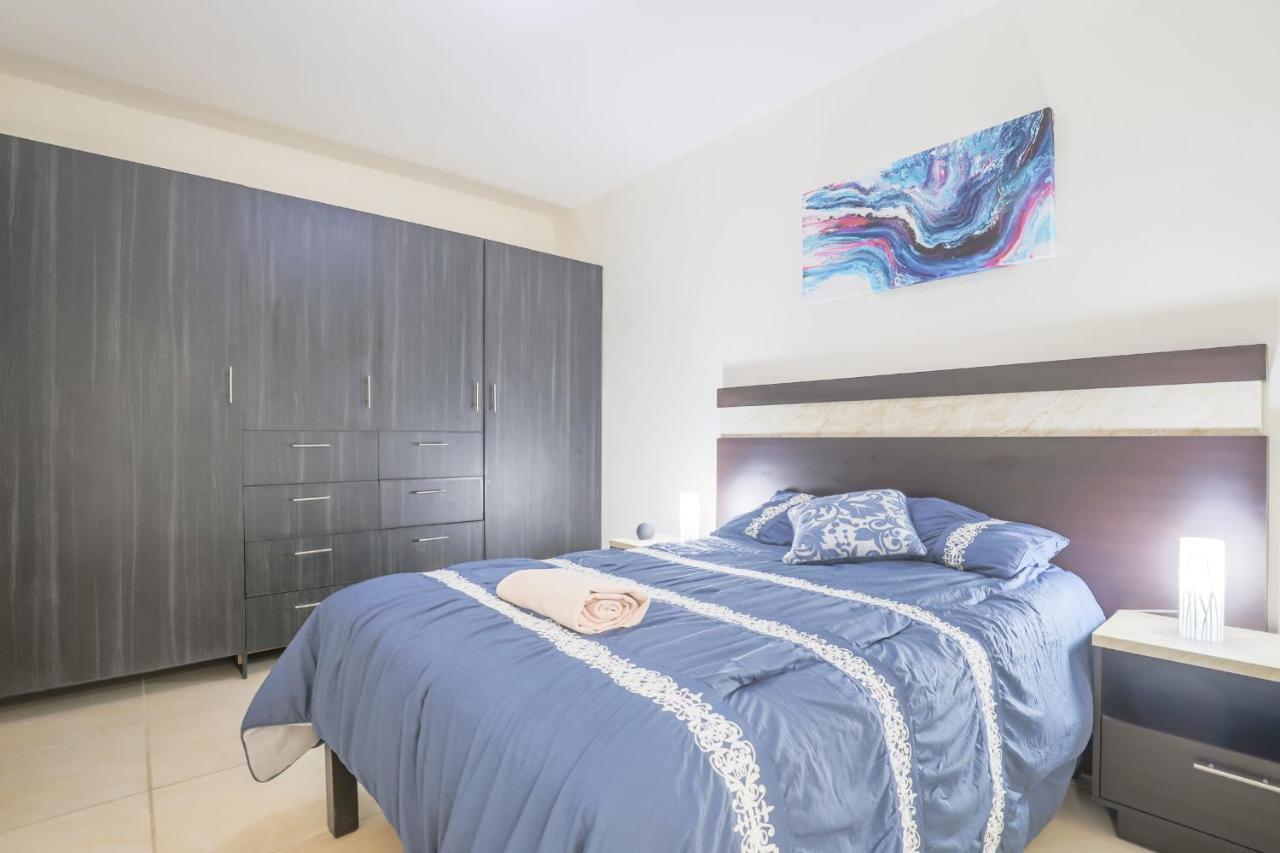 Departamento Lirios Residencial Para 5 Alberca Cancún Extérieur photo